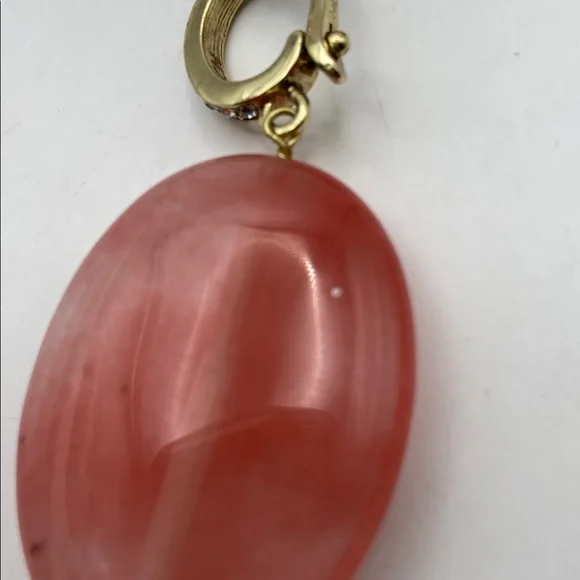 Heidi Daus Loop Back Around Transformable Charms Long Necklace Coral 52”L - Picture 9 of 13